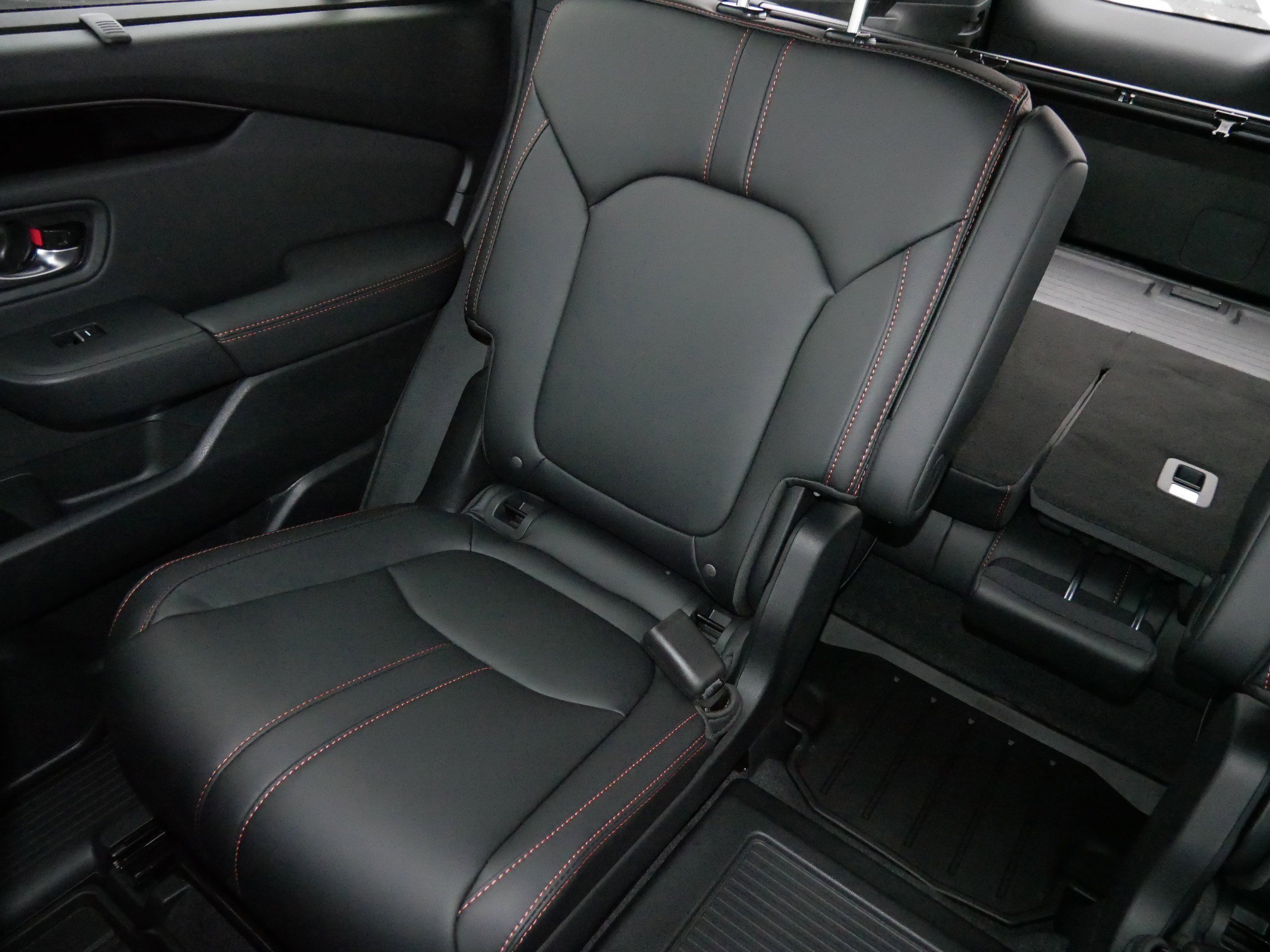 Certified 2025 Honda Pilot TrailSport image 12