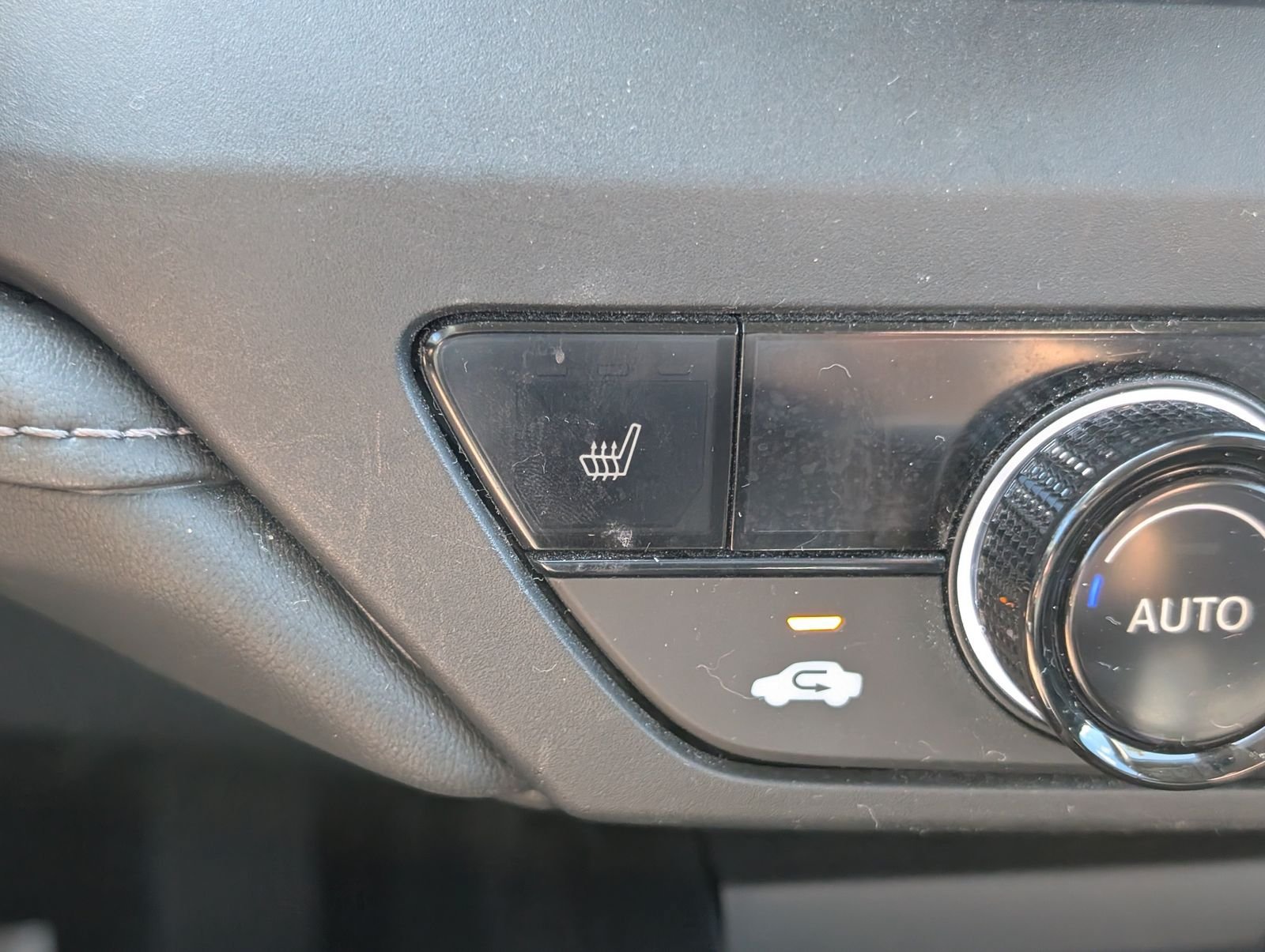Used 2023 Honda Accord EX image 25