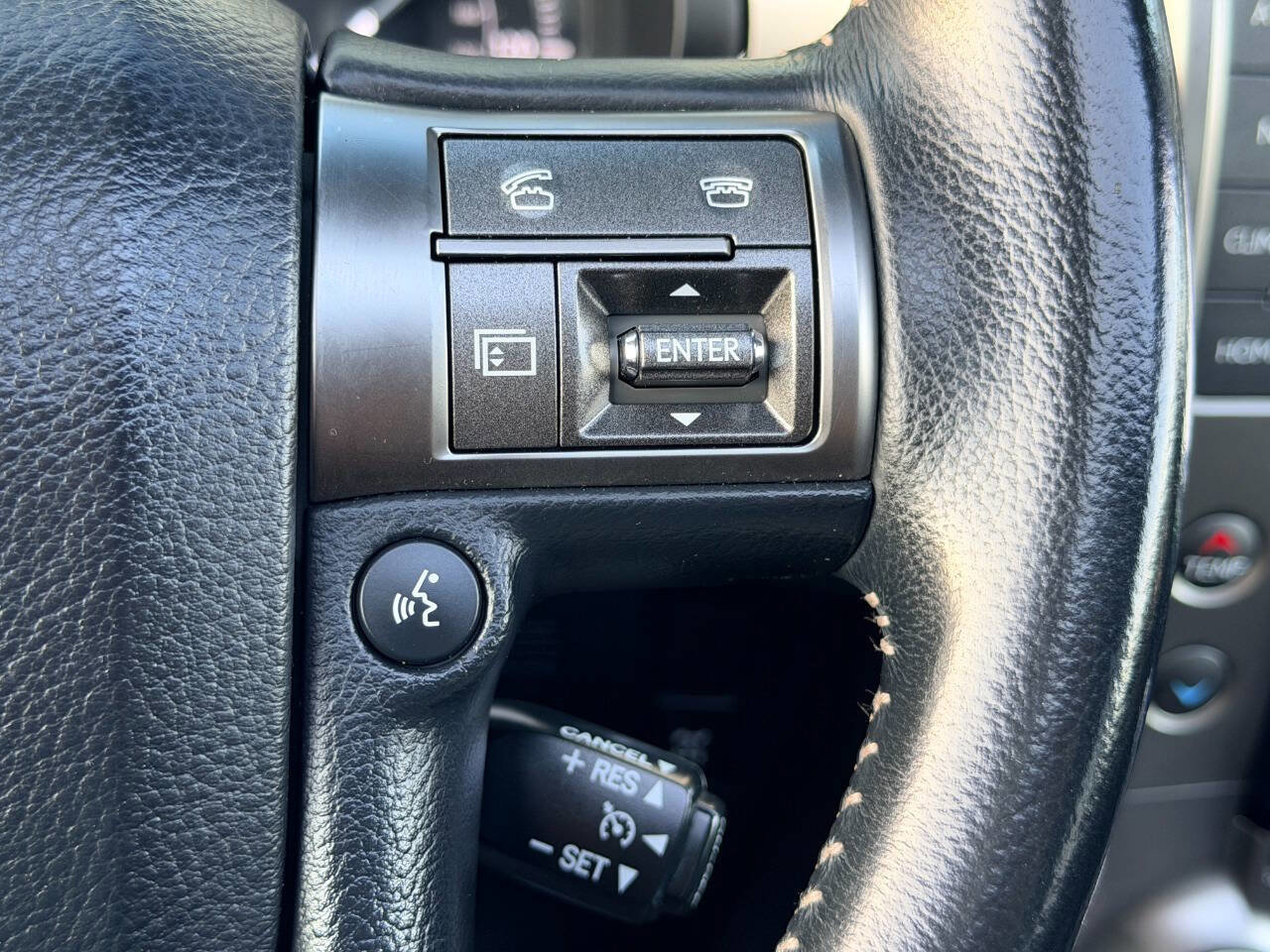 Used 2014 Lexus GX 460 image 33