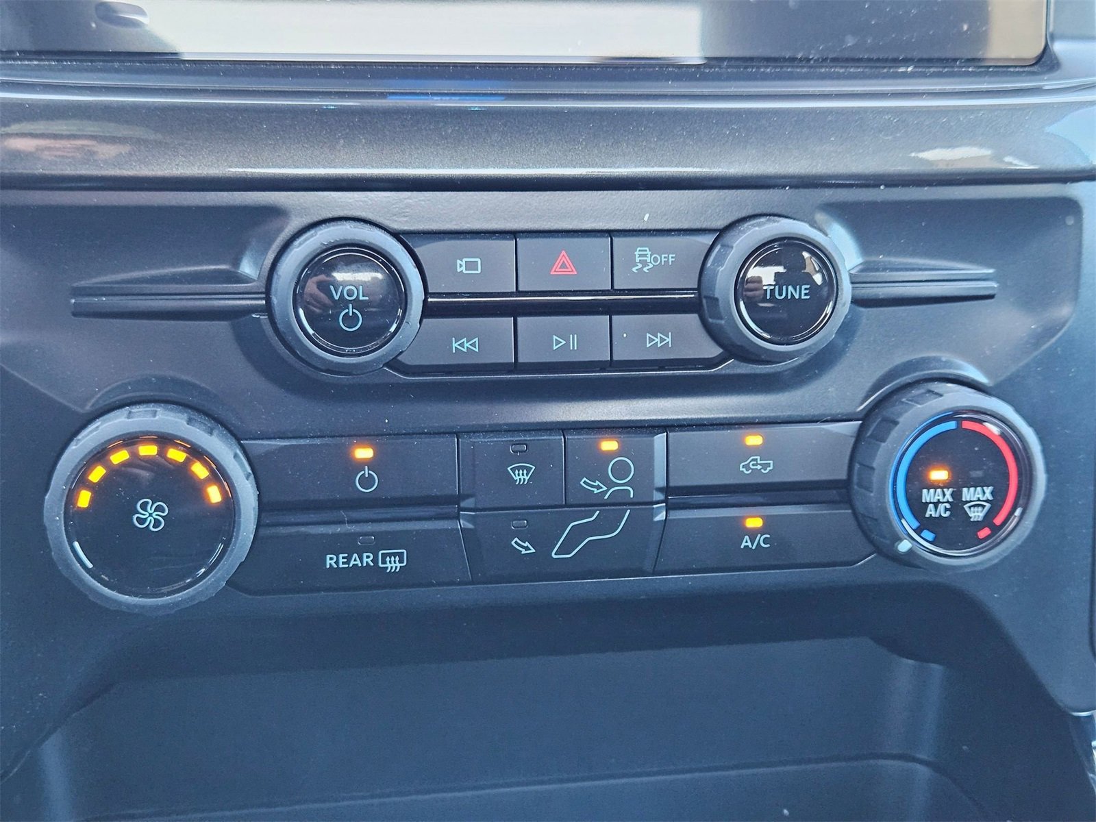 New 2025 Ford F150 STX w/ Equipment Group 201A FX4 image 23