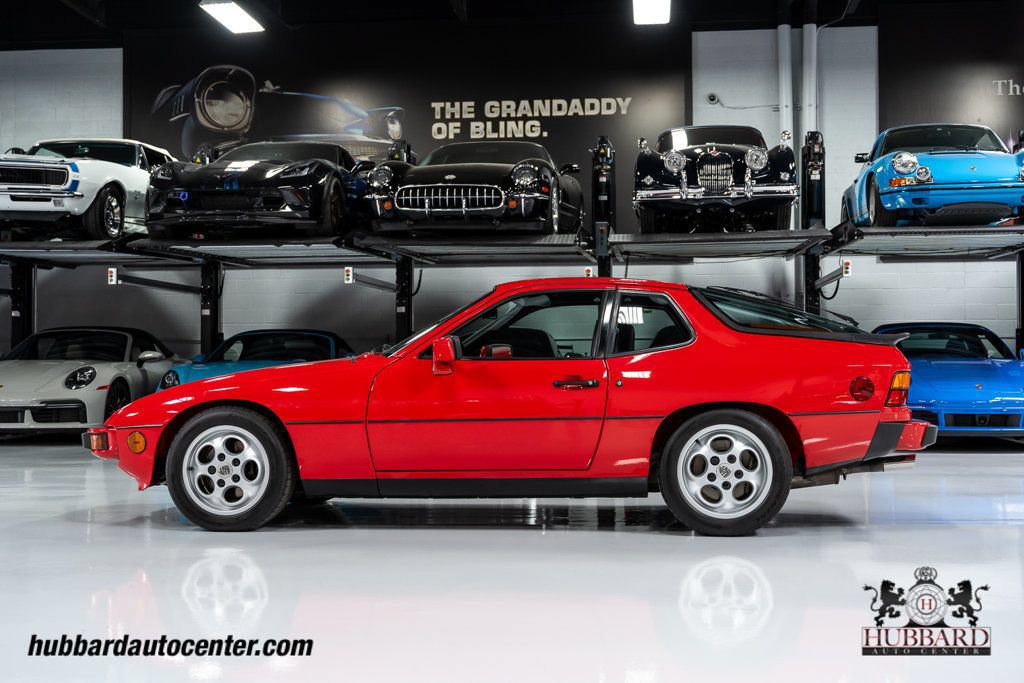 Used 1988 Porsche 924 S RWD image 5