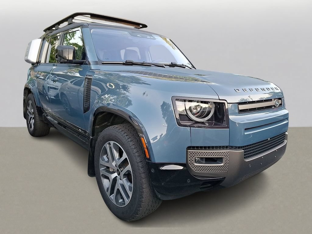 Used 2021 Land Rover Defender 110 X-Dynamic HSE AWD/4WD image 3