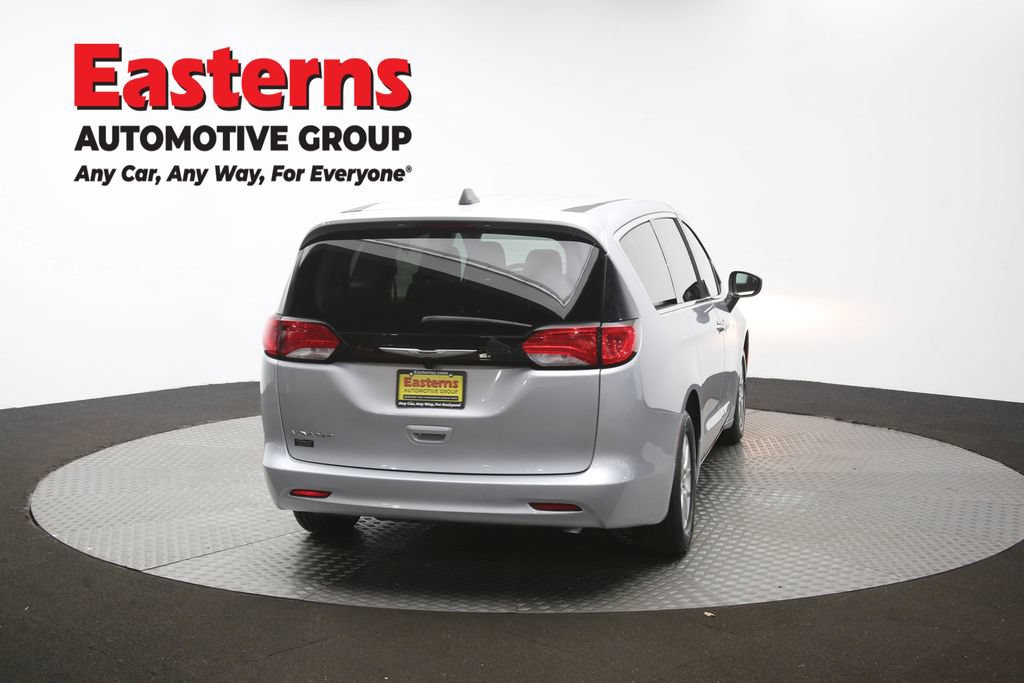 Used 2023 Chrysler Voyager LX FWD image 39
