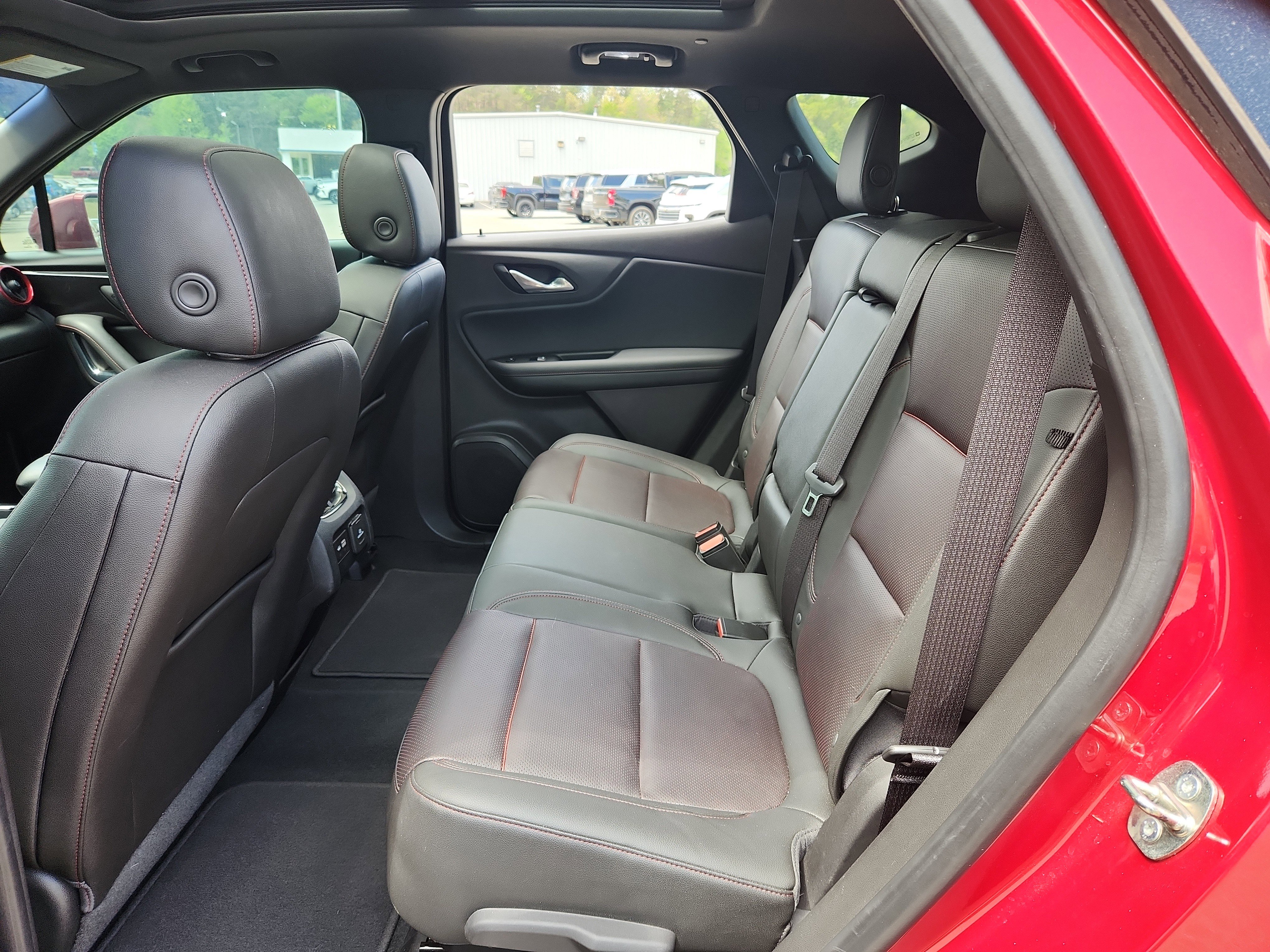 Used 2019 Chevrolet Blazer RS FWD image 43