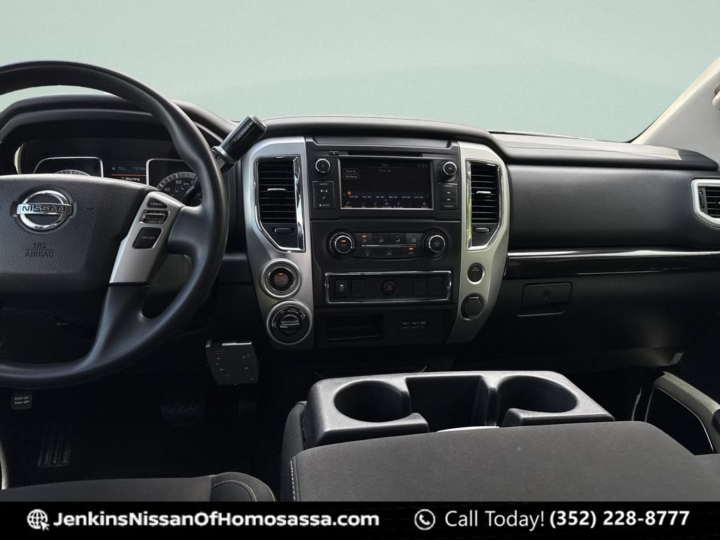 Certified 2019 Nissan Titan SV AWD/4WD image 27