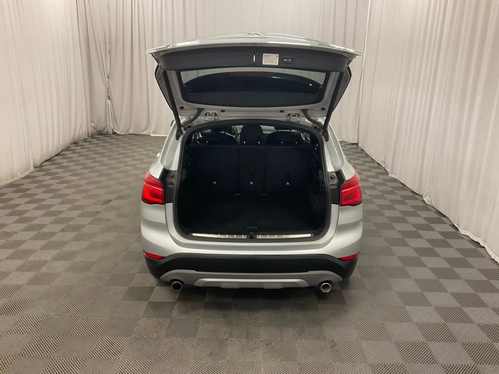 Used 2019 BMW X1 xDrive28i w/ Convenience Package image 9