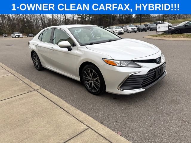 Used 2023 Toyota Camry XLE image 6