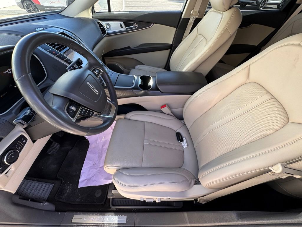 Used 2020 Lincoln Nautilus Reserve w/ Equipment Group 202A AWD/4WD image 9