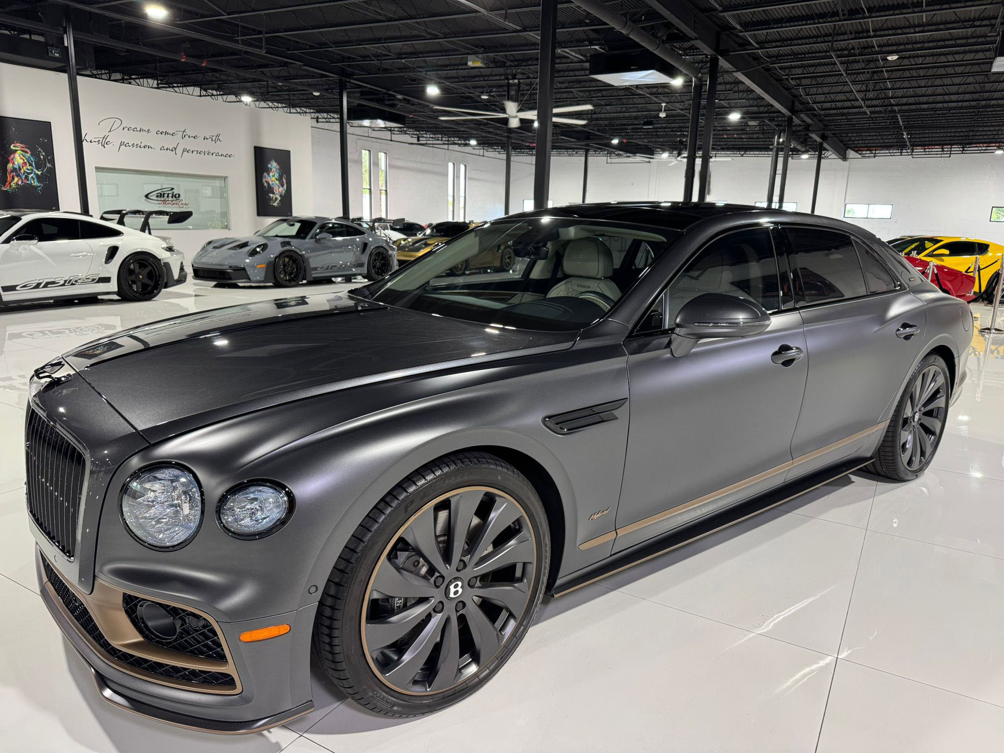 Used 2022 Bentley Flying Spur Plug-In Hybrid image 3