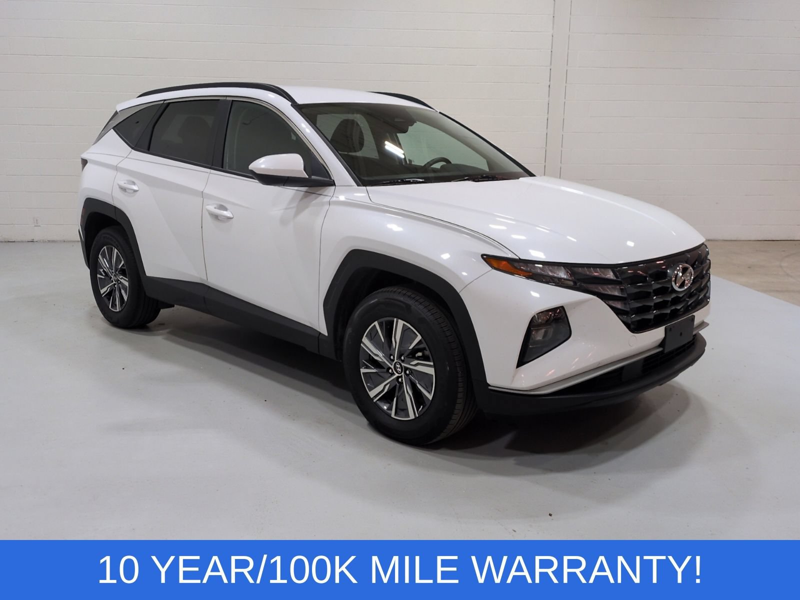 Certified 2024 Hyundai Tucson Blue AWD/4WD image 1