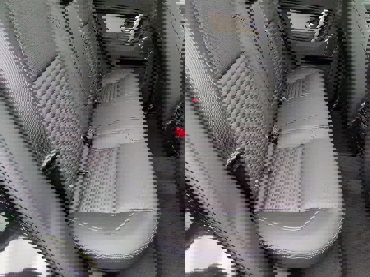 New 2026 Land Rover Discovery Sport Landmark image 21