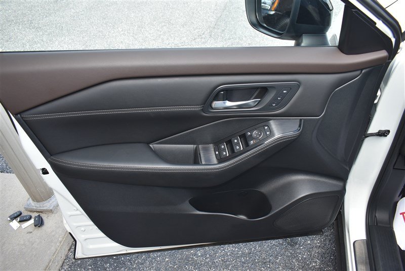 Used 2023 Nissan Rogue SL w/ SL Premium Package AWD/4WD image 11