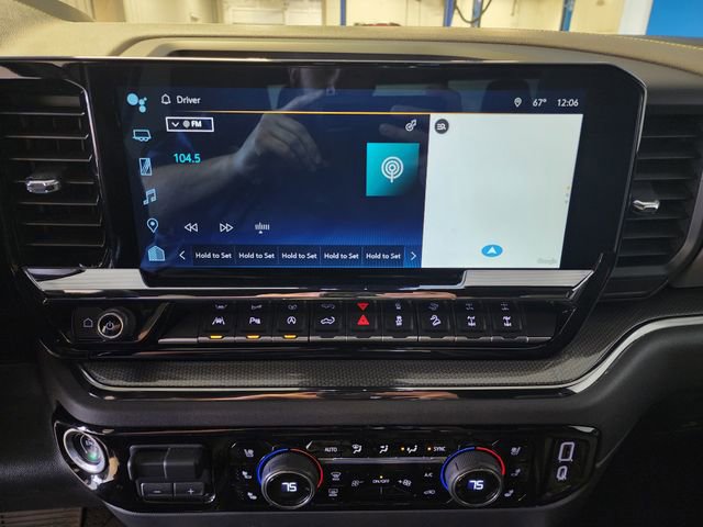 Used 2023 Chevrolet Silverado 1500 ZR2 w/ Technology Package AWD/4WD image 25