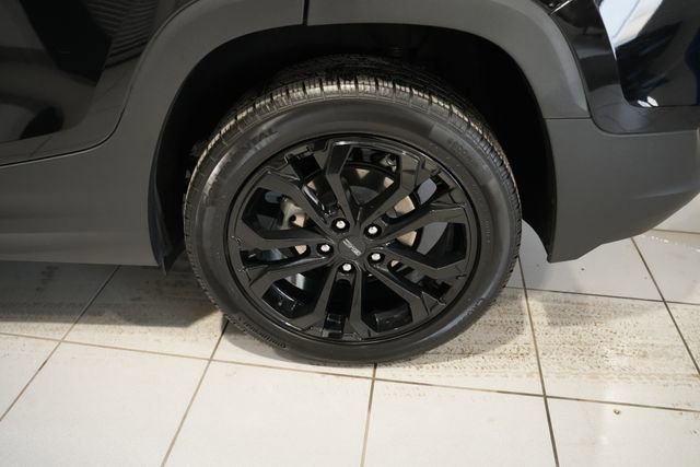 Used 2022 GMC Terrain SLE w/ Driver Convenience Package image 11