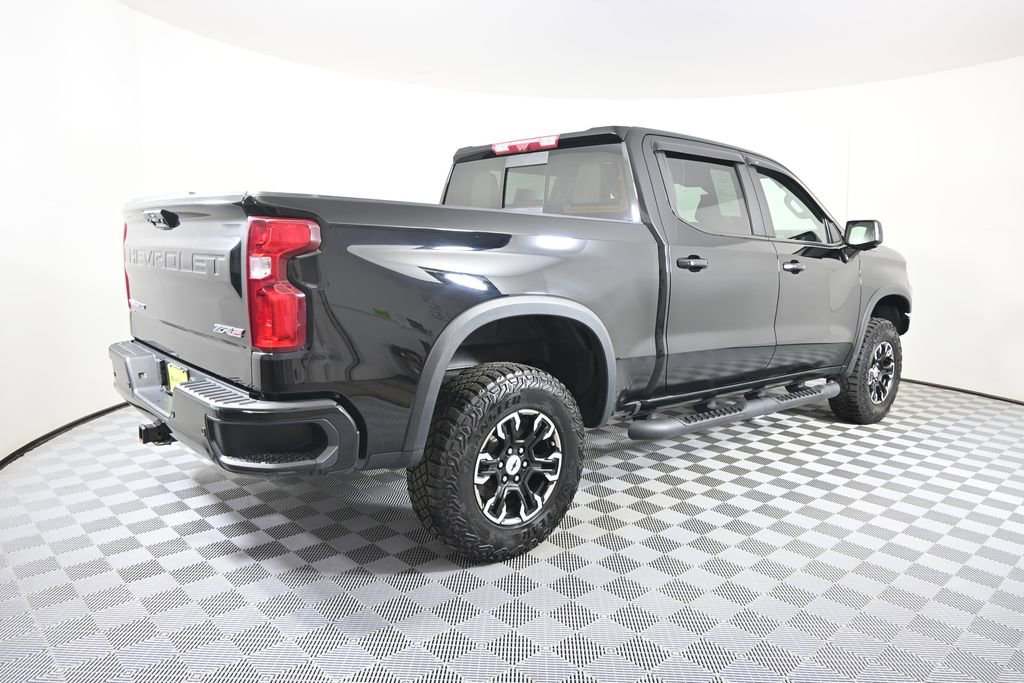 Used 2022 Chevrolet Silverado 1500 ZR2 w/ Technology Package AWD/4WD image 7