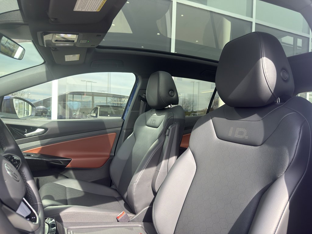 Used 2022 Volkswagen ID.4 Pro S image 8