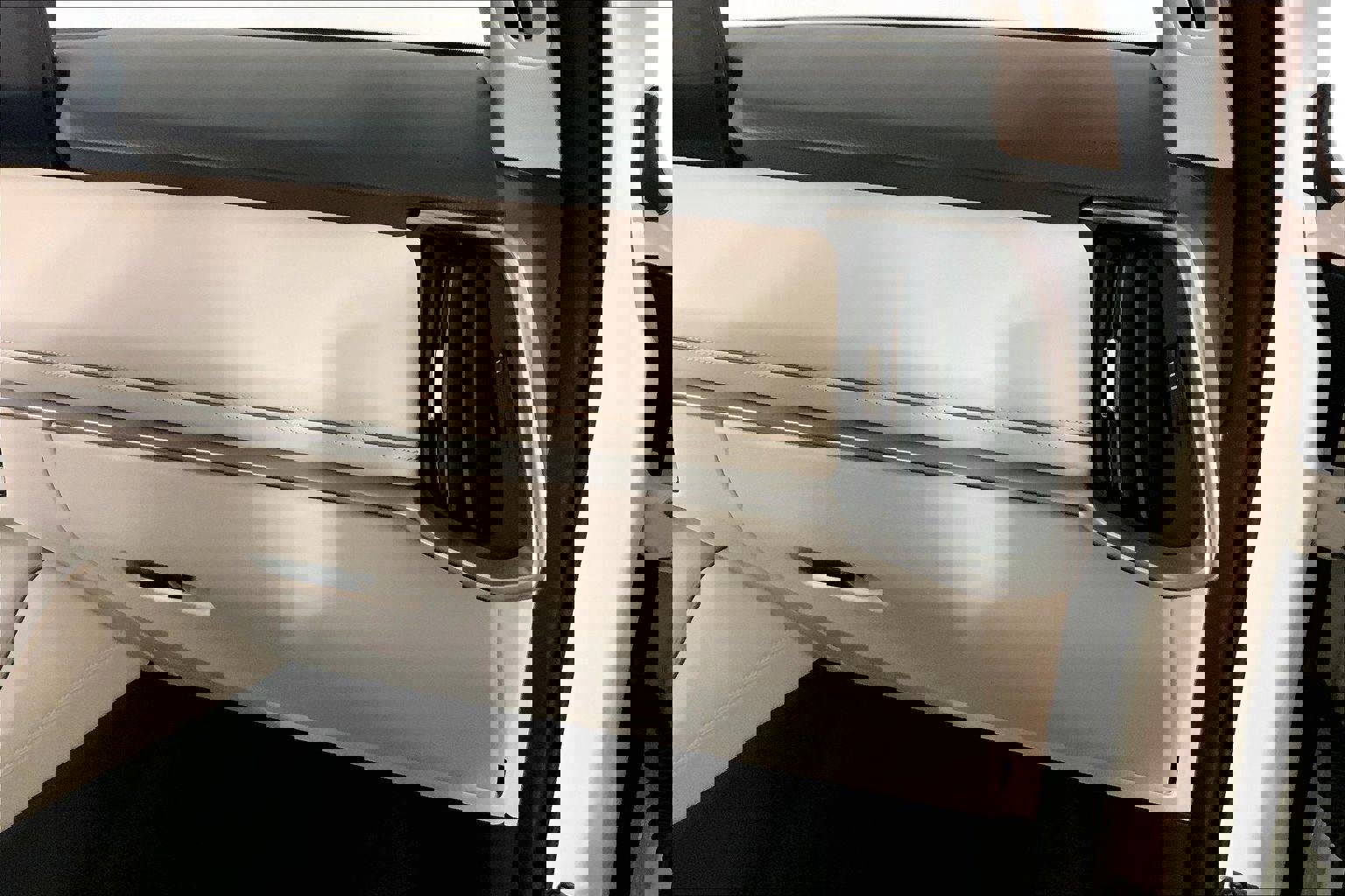 Used 2024 MAZDA CX-90 3.3 Turbo w/ Premium Plus Pkg image 16