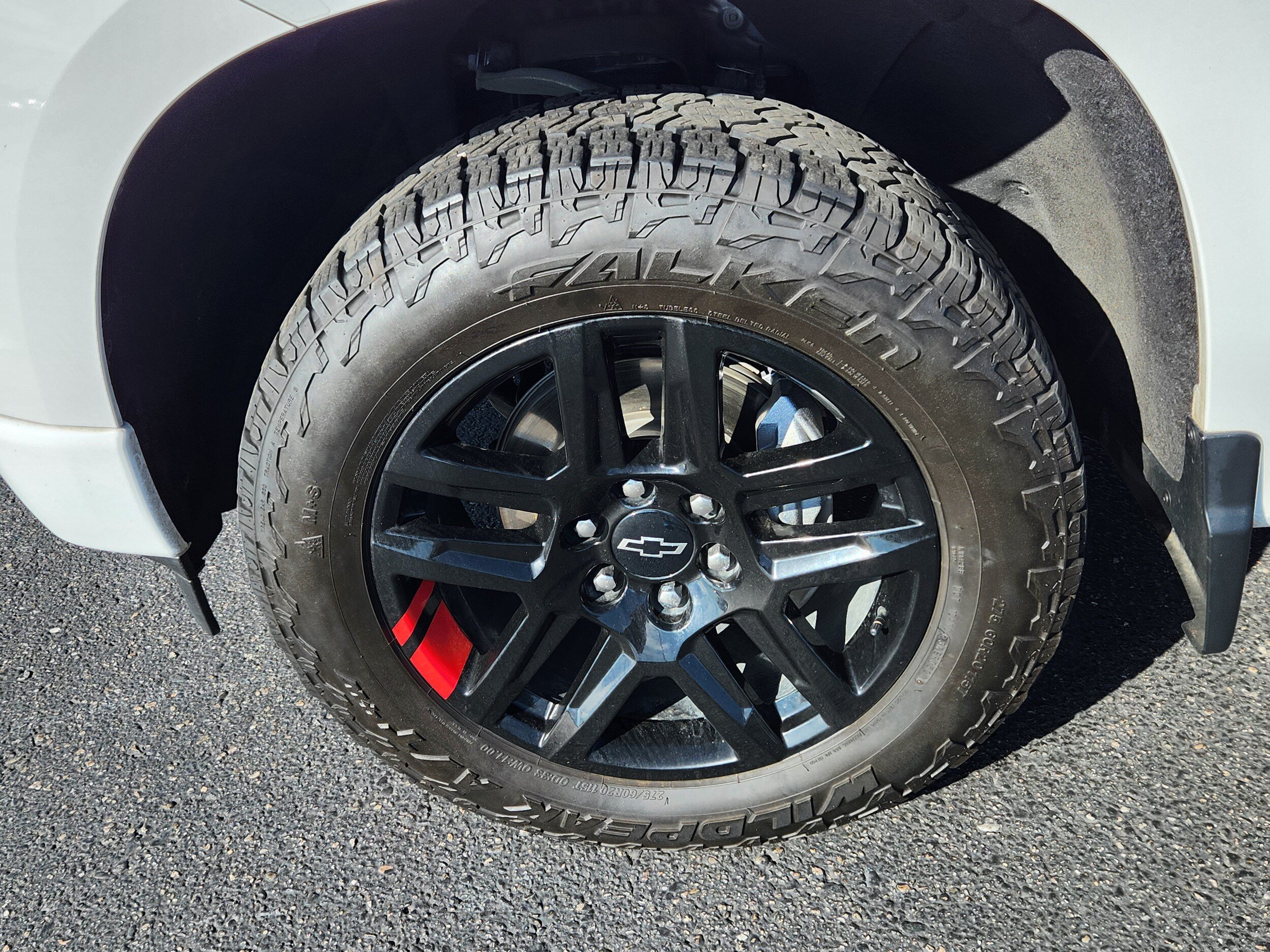 Used 2022 Chevrolet Silverado 1500 RST w/ Redline Edition AWD/4WD image 14