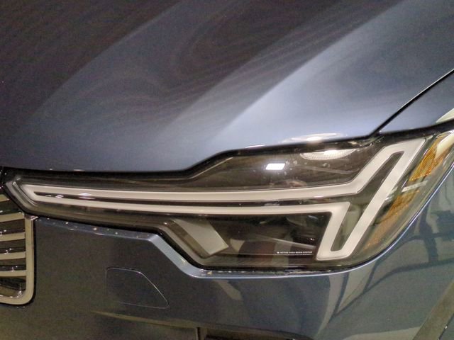 New 2026 Volvo XC90 T8 Ultra w/ Protection Package image 9