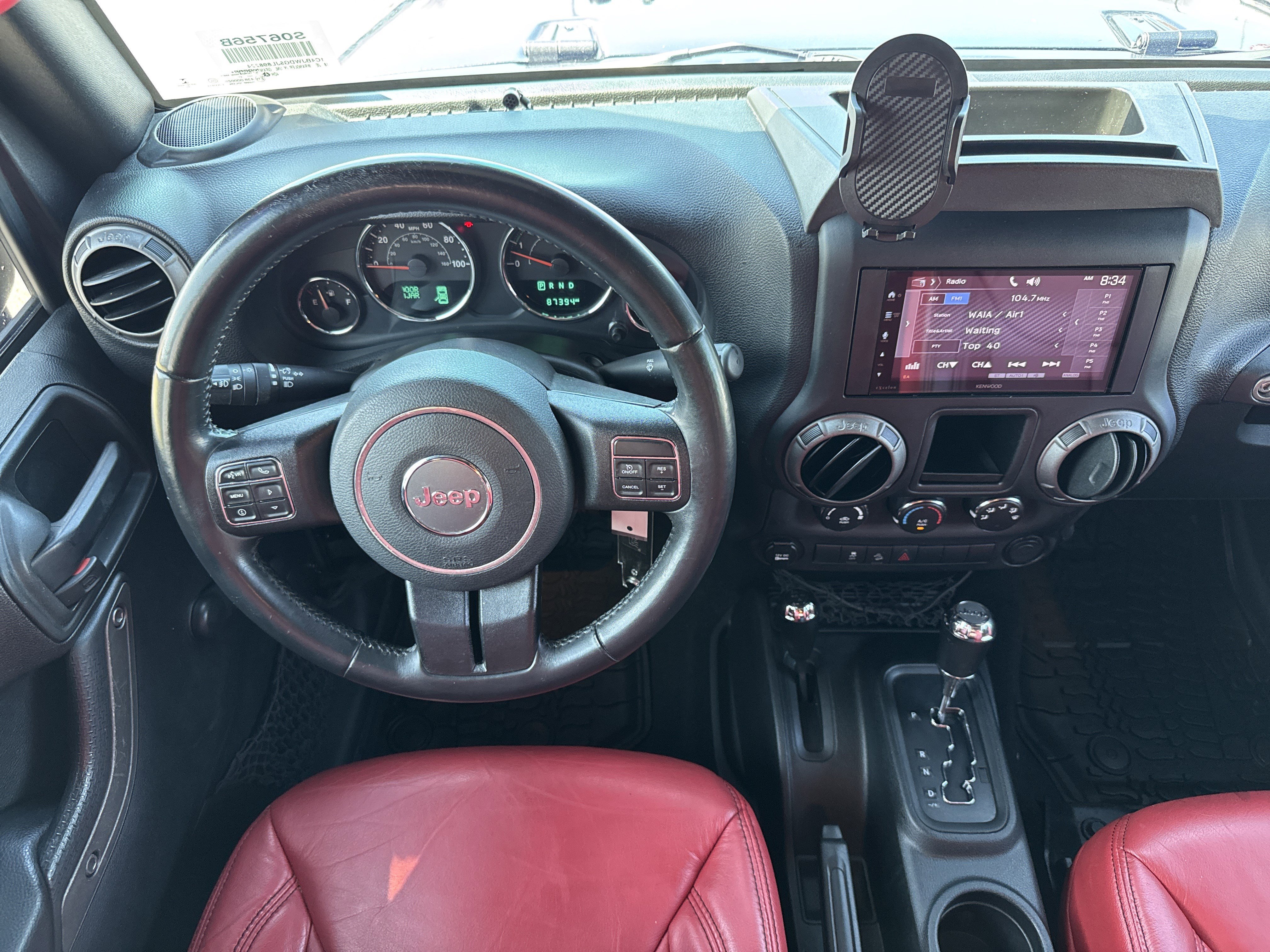 Used 2018 Jeep Wrangler Unlimited Sport w/ Connectivity Group image 16
