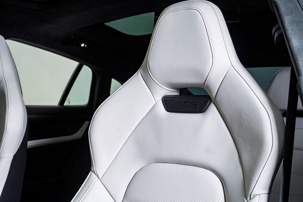 New 2026 Porsche Panamera GTS image 19