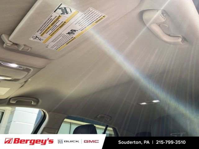 Certified 2023 Buick Envision Preferred w/ Sport Touring Package image 22