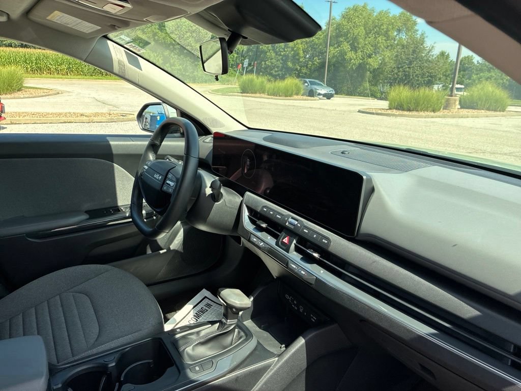 Used 2025 Kia K4 EX FWD image 20