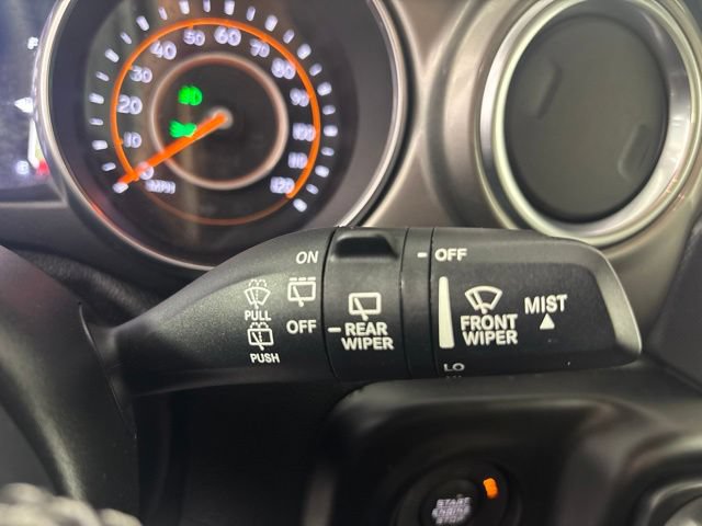 Used 2021 Jeep Wrangler Unlimited Sahara w/ LED Lighting Group AWD/4WD image 8