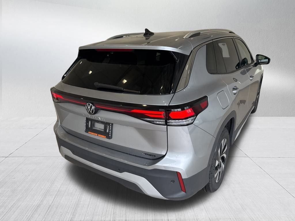 New 2026 Volkswagen Tiguan S image 5