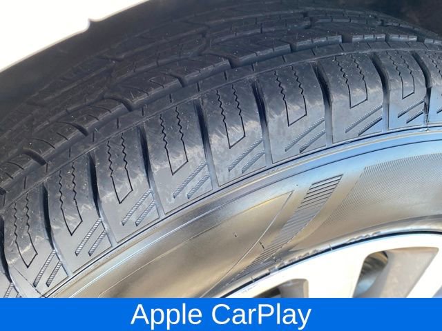 Used 2021 Chrysler Pacifica Touring-L image 24