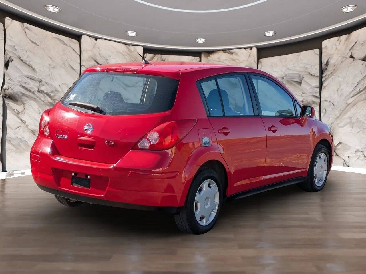 Used 2008 Nissan Versa 1.8 S FWD image 9