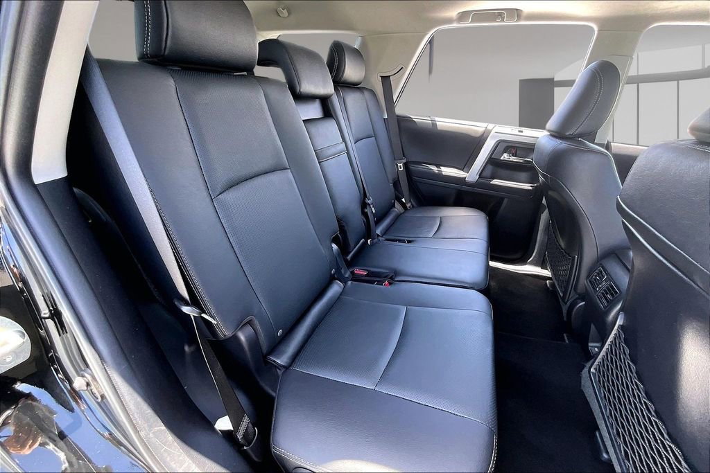 Used 2024 Toyota 4Runner Limited AWD/4WD image 23
