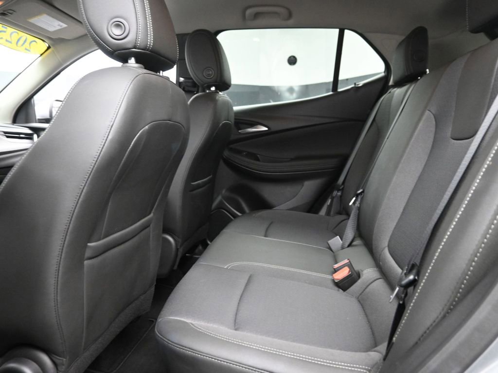 Used 2025 Buick Encore GX Preferred image 11