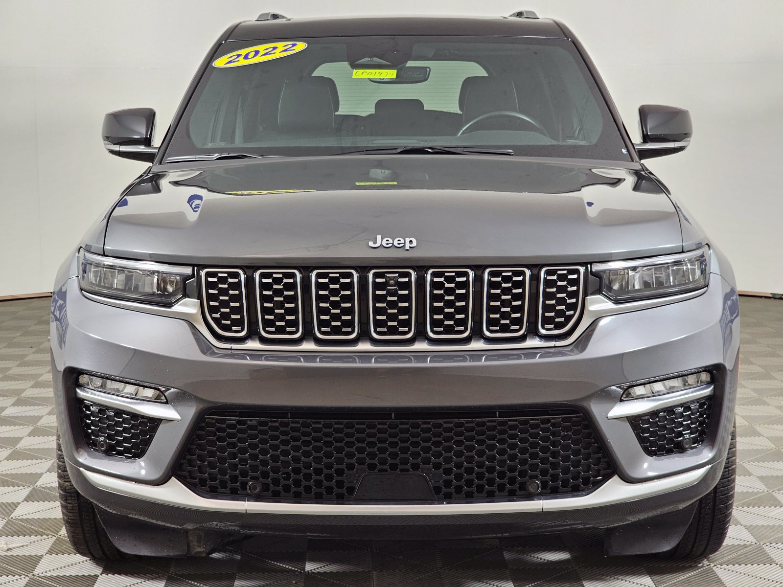 Used 2022 Jeep Grand Cherokee Summit AWD/4WD image 48