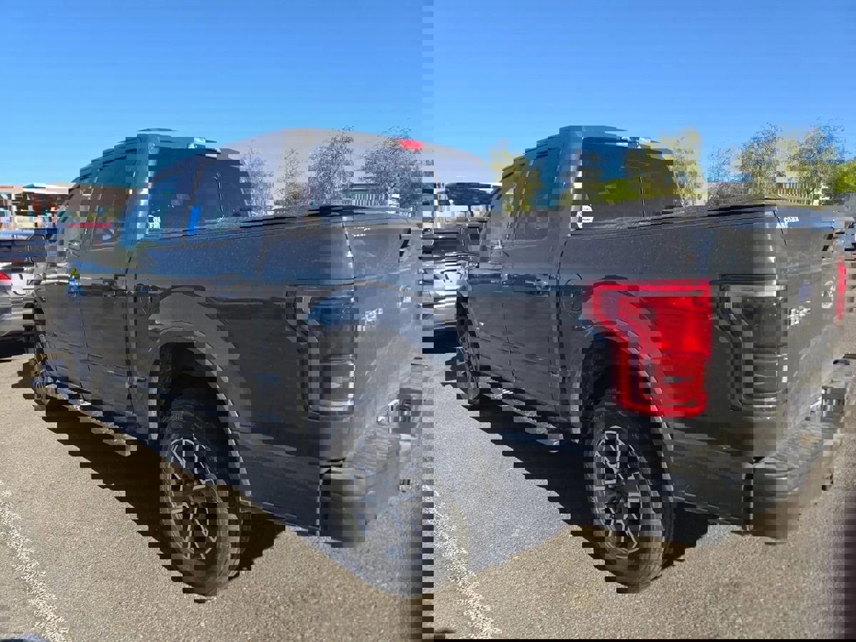 Used 2016 Ford F150 Lariat AWD/4WD image 2