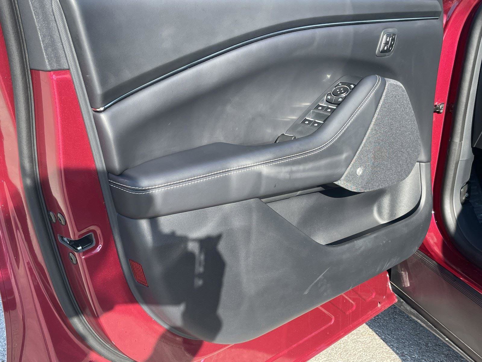 New 2025 Ford Mustang Mach-E Premium image 12