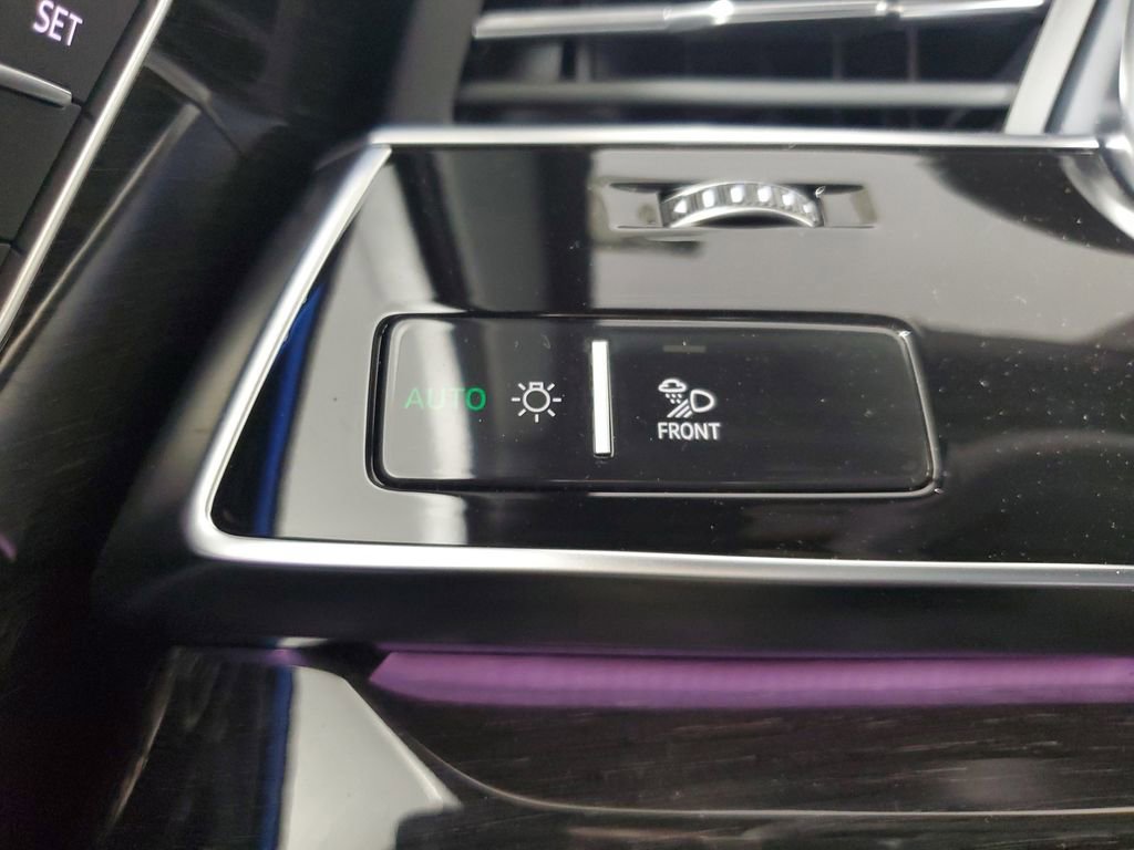 New 2026 Audi Q7 3.0T Premium Plus AWD/4WD image 35