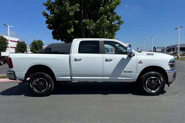 New 2025 RAM 2500 Laramie w/ Towing Technology Group image 3
