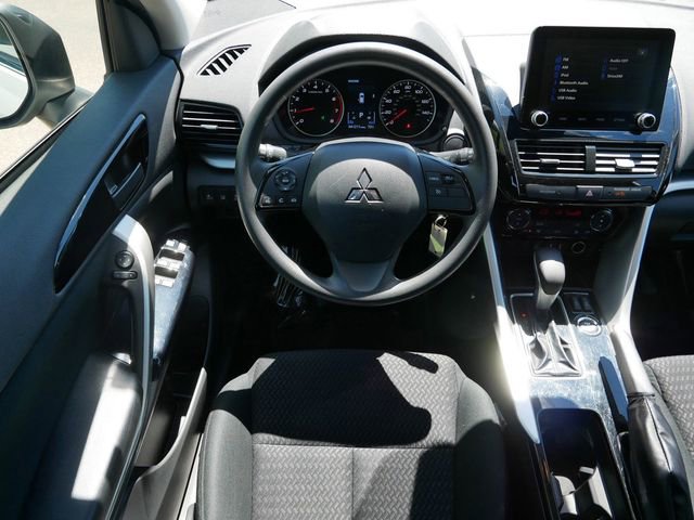 Used 2023 Mitsubishi Eclipse Cross LE AWD/4WD image 12