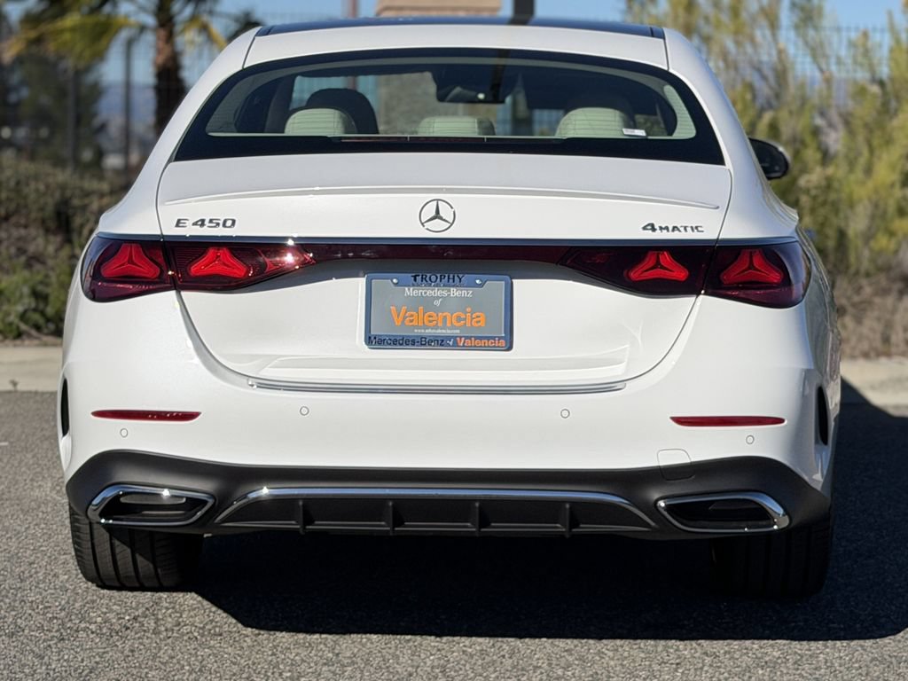 New 2026 Mercedes-Benz E 450 4MATIC Sedan image 9