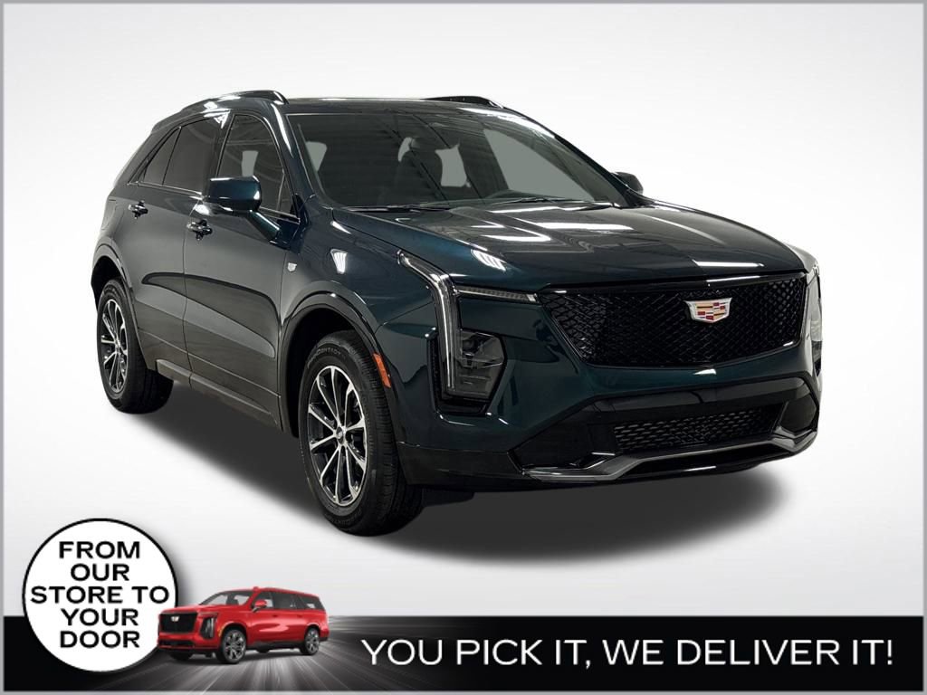 Certified 2025 Cadillac XT4 Sport image 3