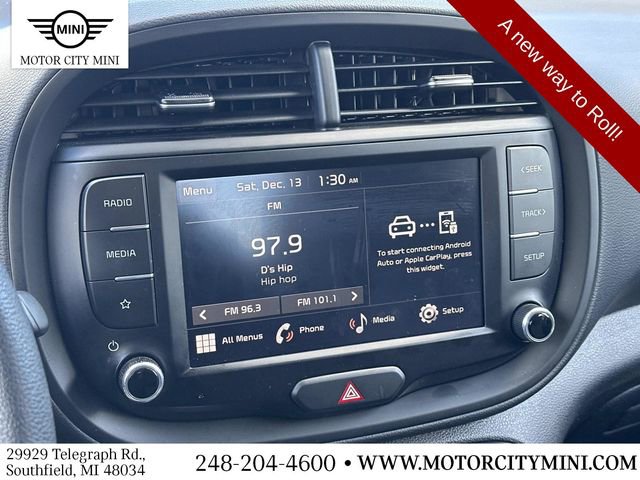 Used 2023 Kia Soul LX image 31
