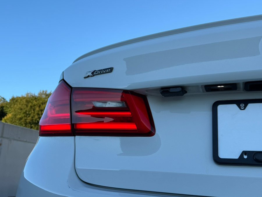 Used 2018 BMW M550i xDrive AWD/4WD image 41