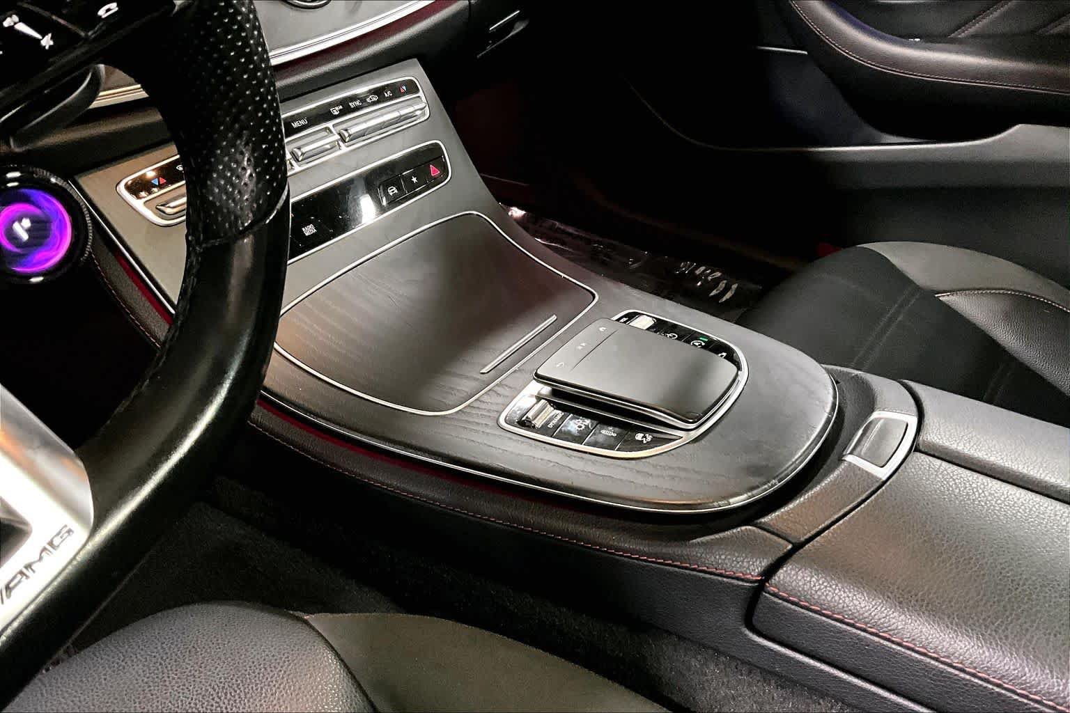 Used 2022 Mercedes-Benz E 53 AMG 4MATIC Sedan image 17
