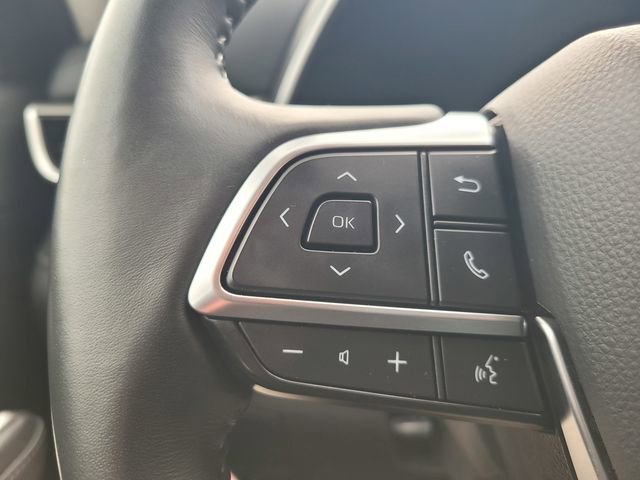 Used 2021 Toyota Highlander XLE image 27