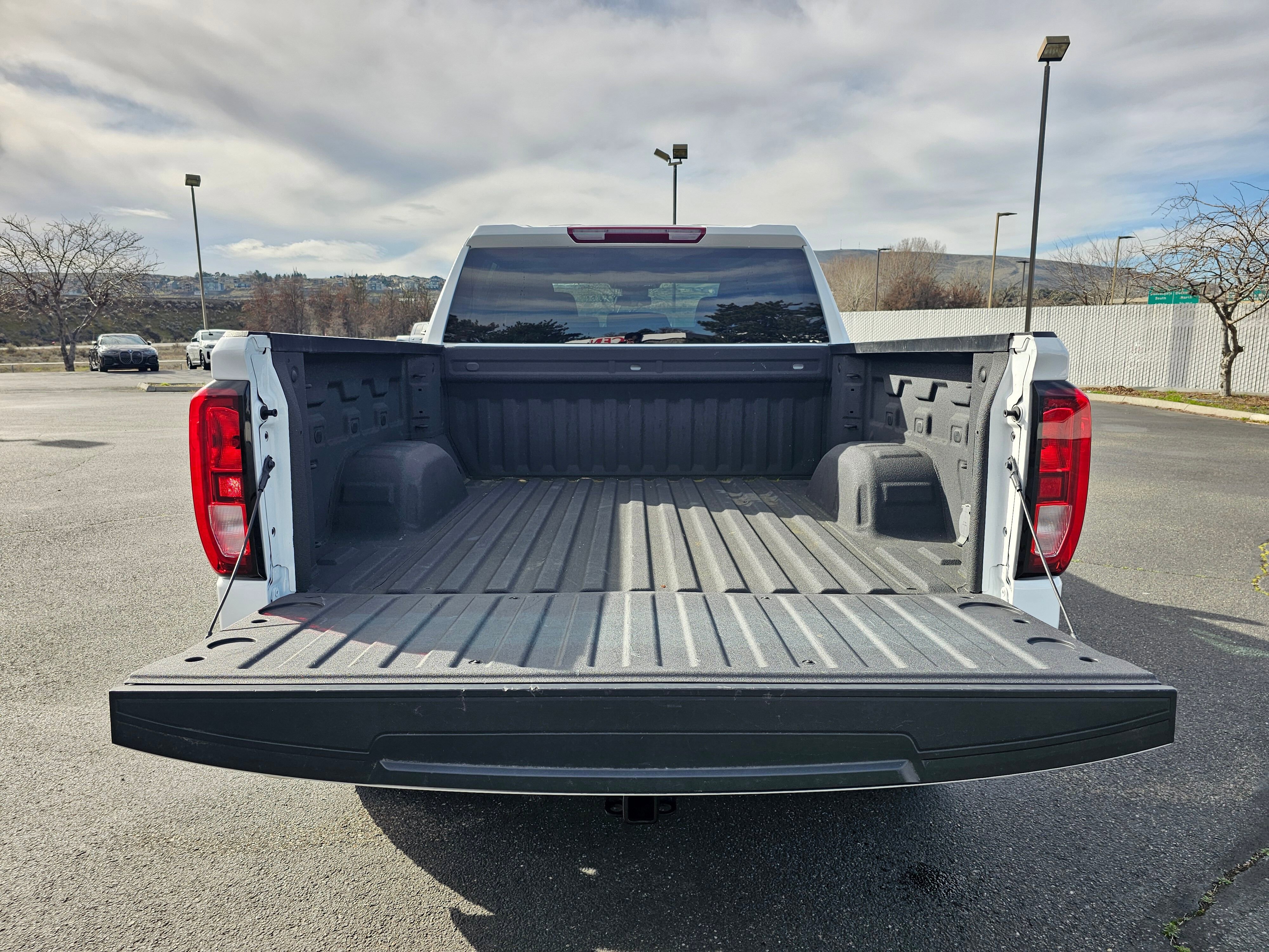 Used 2024 GMC Sierra 1500 Elevation w/ LPO, Elevation Black Package image 60