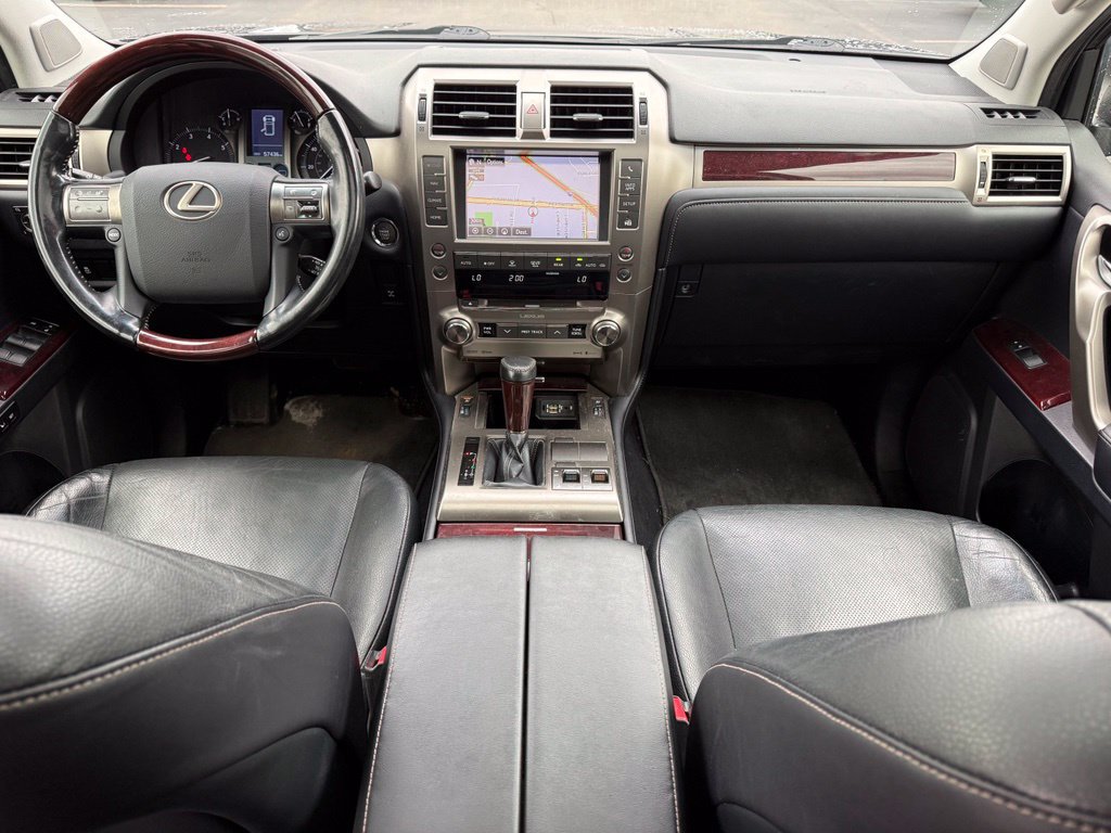 Used 2018 Lexus GX 460 Premium AWD/4WD image 14