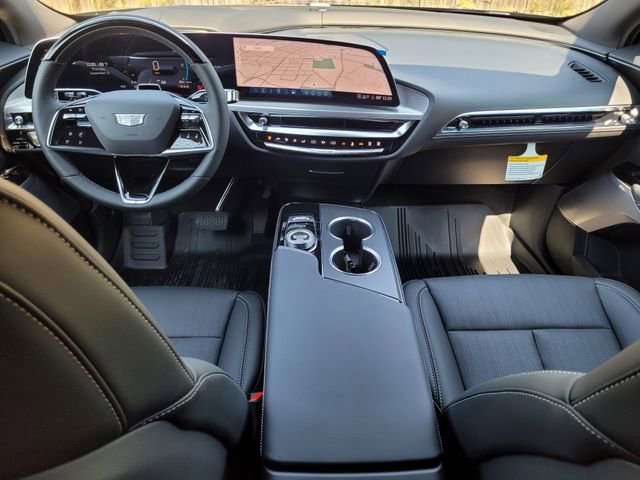 New 2026 Cadillac Lyriq Signature Sport w/ LPO, Floor Liner Package image 12