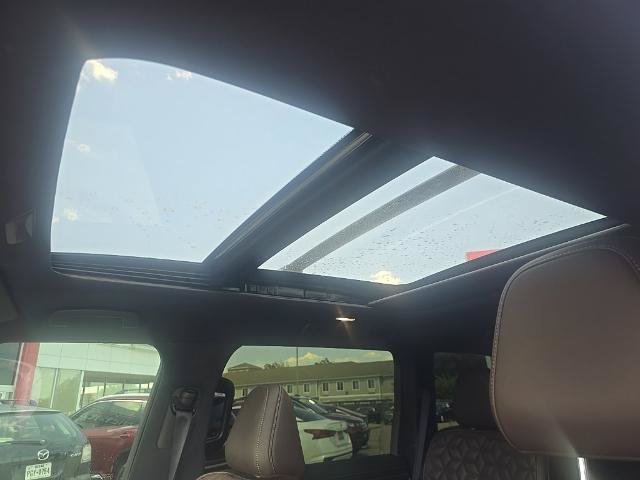 Certified 2025 Nissan Armada Platinum w/ Convenience Package RWD image 17