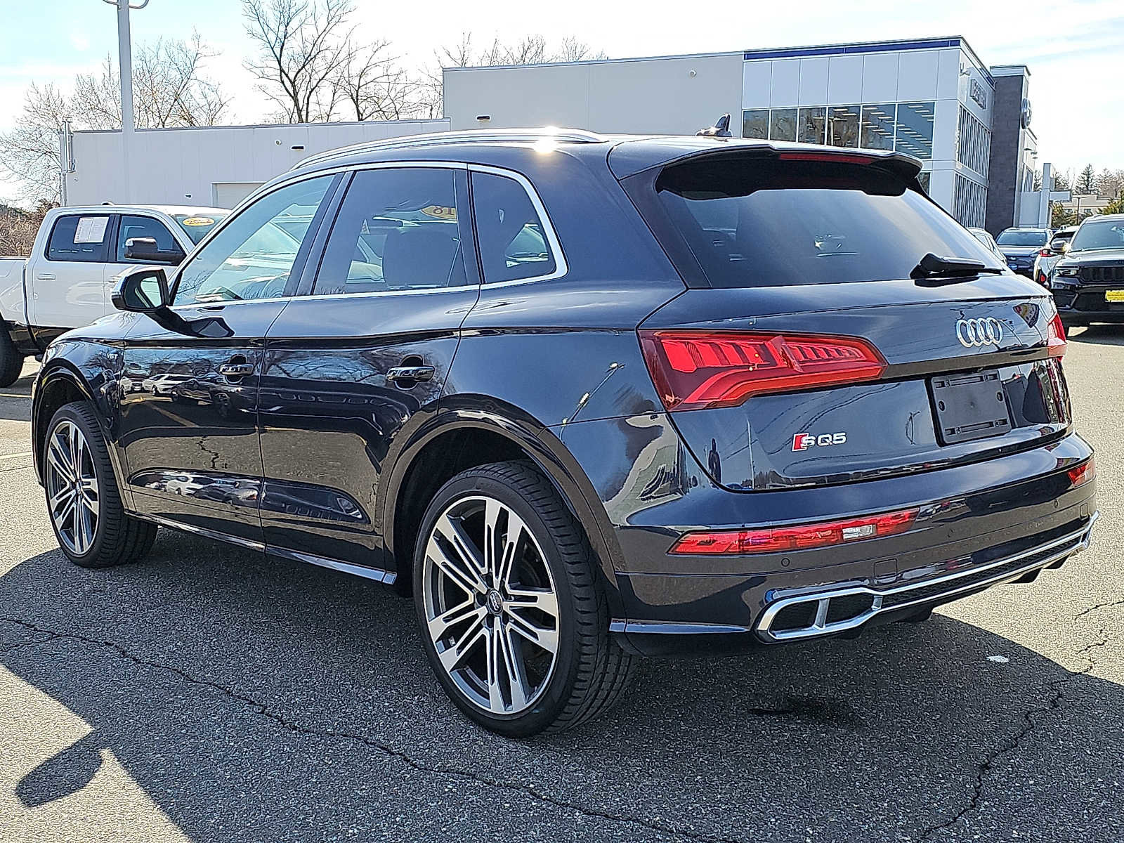 Used 2018 Audi SQ5 Premium Plus image 4
